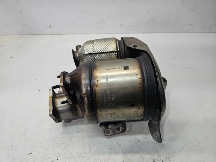 FILTR CZĄSTEK KATALIZATOR DPF AUDI A4 B9 A5 Q5 2.0 TDI 04L131765BP 04L166CA