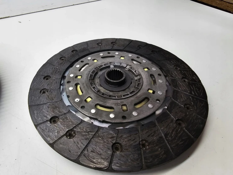 SPRZĘGŁO KOŁO DWUMASOWE DWUMAS AUDI VW SEAT SKODA 2.0 TDI 415058310