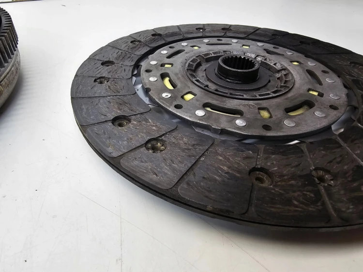 SPRZĘGŁO KOŁO DWUMASOWE DWUMAS AUDI VW SEAT SKODA 2.0 TDI 415058310