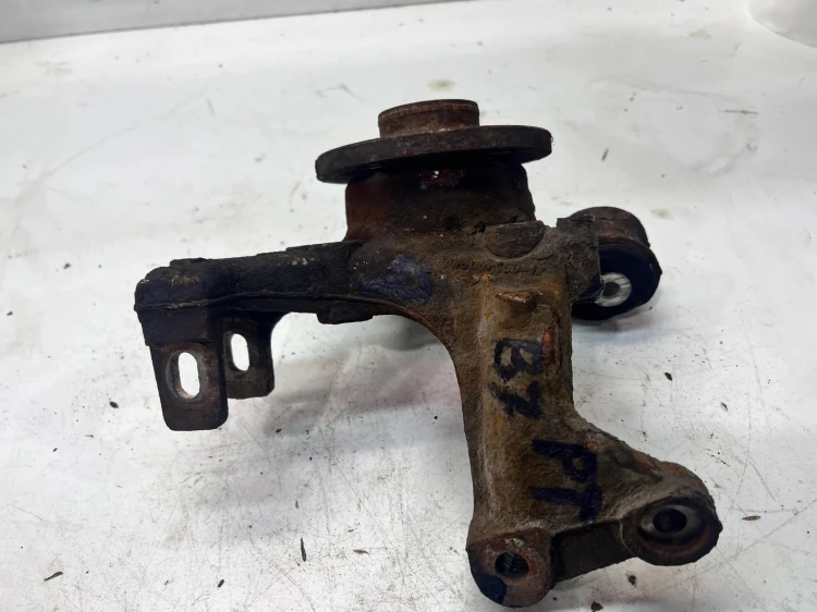 ZWROTNICA PIASTA PRAWY TYŁ AUDI A4 B7 8E0505432AL