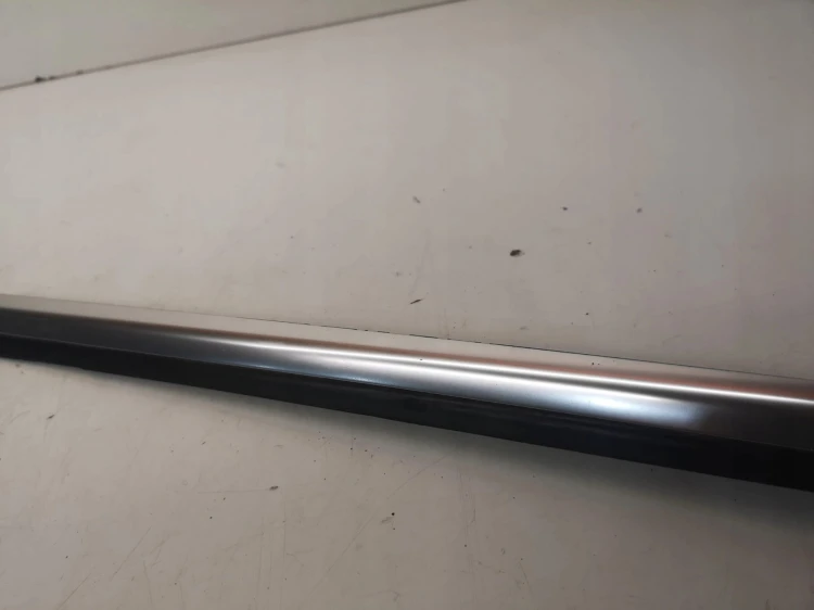 LISTWA CHROM SZYBY TYŁ AUDI A4 B7 CABRIO 8H0839478