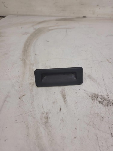 KLAMKA KLAPY TYŁ AUDI A4 A5 A6 Q5 8T0827566C