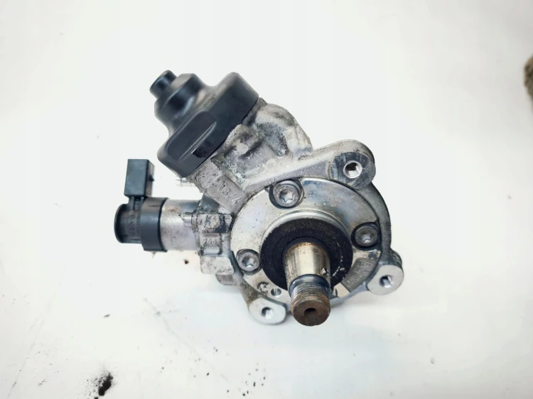 POMPA WTRYSKOWA CR AUDI VOLKSWAGEN SEAT SKODA 2.0 TDI 03L130755 0445010507