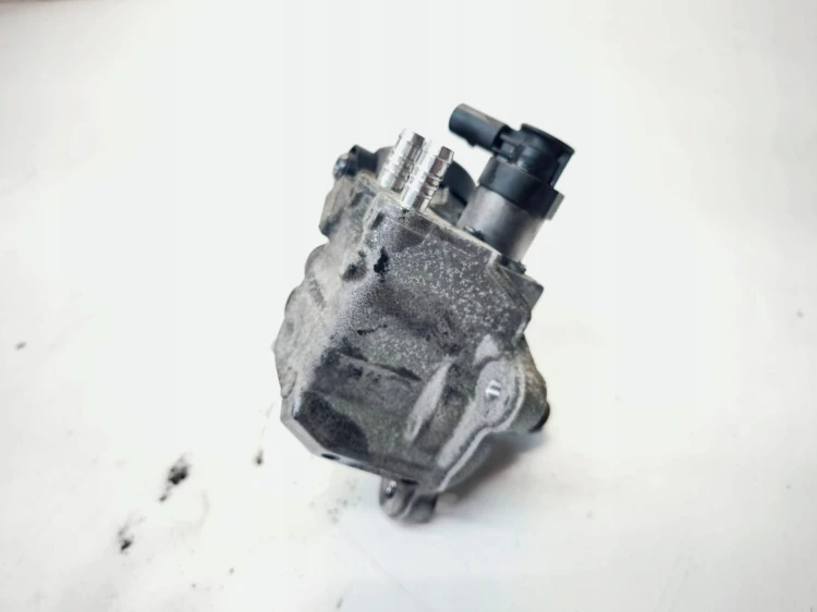 POMPA WTRYSKOWA CR AUDI VOLKSWAGEN SEAT SKODA 2.0 TDI 03L130755 0445010507