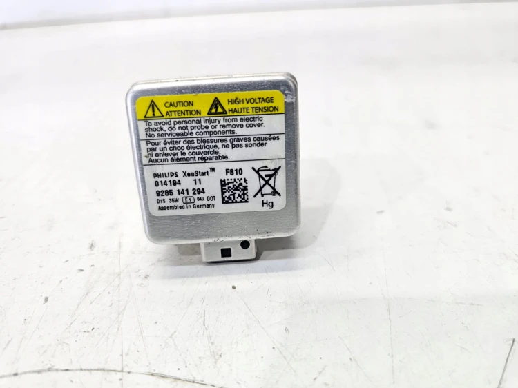 ŻARÓWKA ŻARNIK AUDI VOLKSWAGEN SETA SKODA PHILIPS D1S 35W