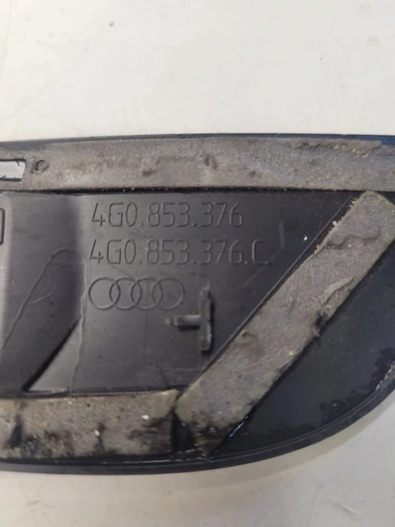LISTWA PROGOWA PRAWY TYŁ A6 C7 4G0853376