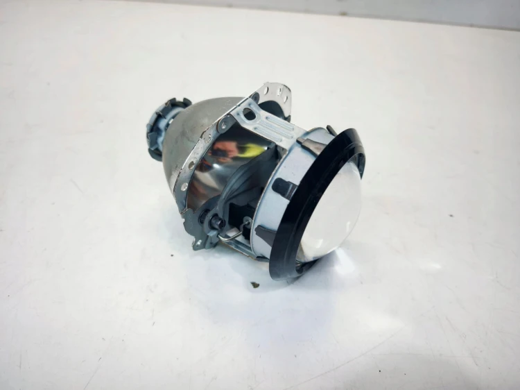 SOCZEWKA REFLEKTORA BI XENON AUDI A3 8P 2008-2012 16196621 EUROPA