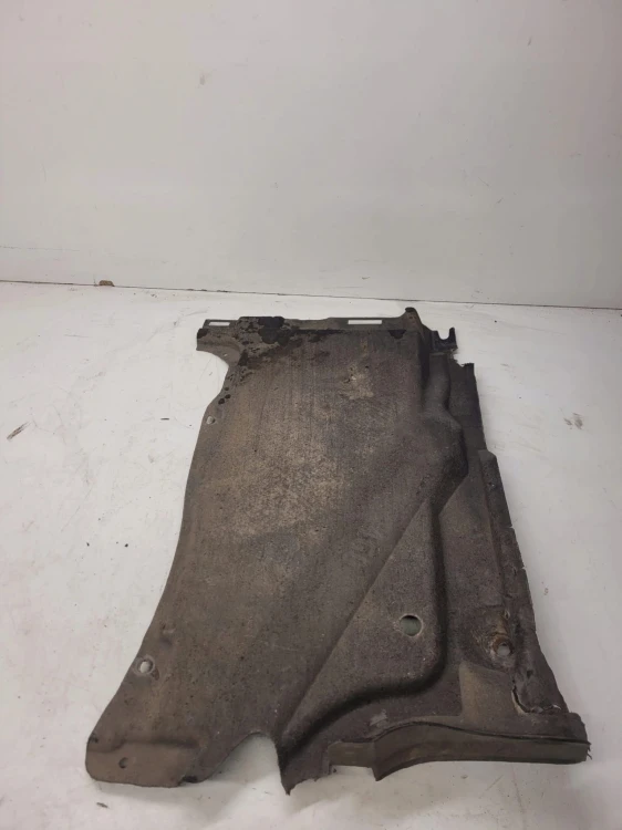 OSŁONA PODWOZIA LEWY TYŁ AUDI A6 C7 4G0825215E *1*