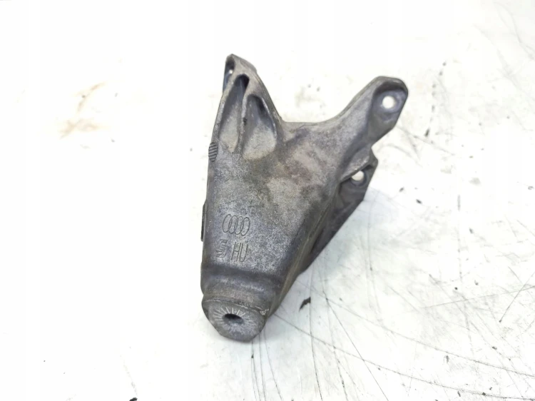 ŁAPA PODPORA SILNIKA LEWA AUDI A4 B8 A5 8T Q5 8K0199307CB