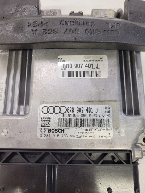 STEROWNIK SILNIKA 3.0 TDI AUDI Q5 8R 8R0907401J