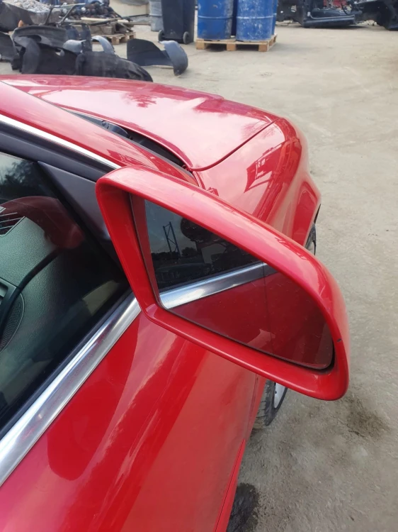 LUSTERKO ZEWNĘTRZNE PRAWE AUDI A4 B6 LY3J