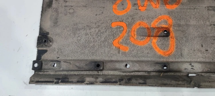 OSŁONA PODWOZIA PRAWA DUŻA AUDI A4 B9 A5 8W 8W0825208
