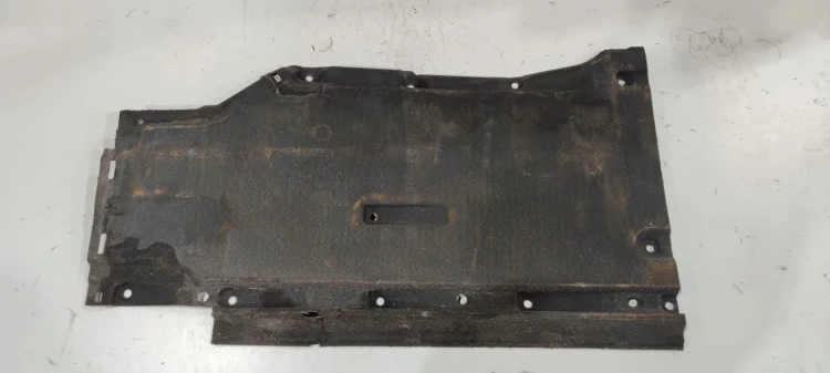 OSŁONA PODWOZIA PRAWA DUŻA AUDI A4 B9 A5 8W 8W0825208