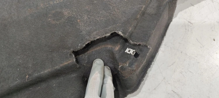 OSŁONA PODWOZIA PRAWA DUŻA AUDI A4 B9 A5 8W 8W0825208