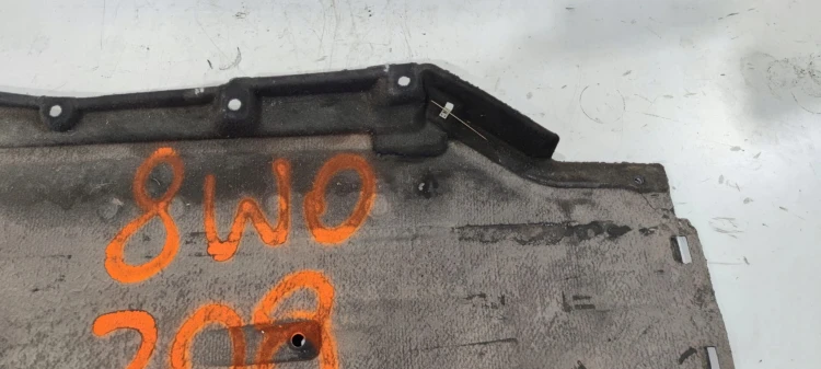 OSŁONA PODWOZIA PRAWA DUŻA AUDI A4 B9 A5 8W 8W0825208