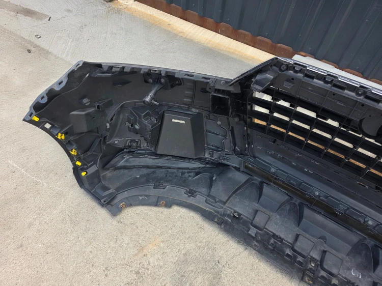 ZDERZAK PRZÓD AUDI Q7 4M LZ7S S LINE SPRYSKI 4XPDC KRATKI POD RADAR KOMPLET