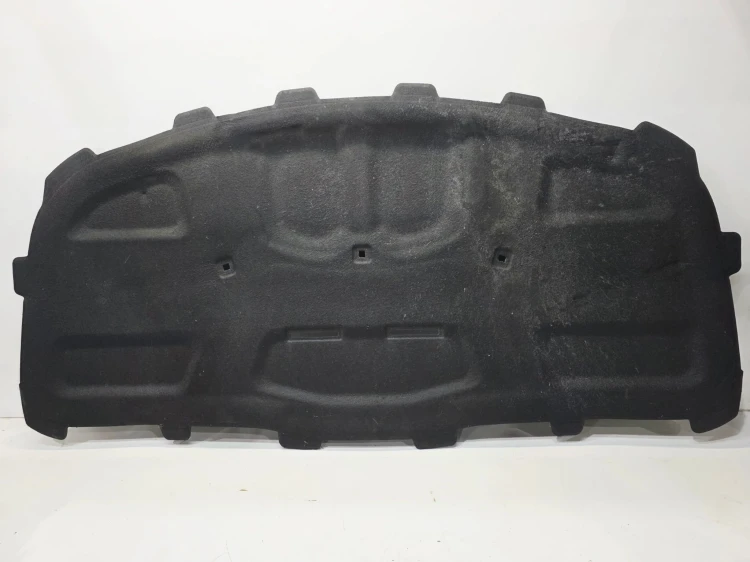 WYGŁUSZENIE MASKI AUDI A4 B9 8W0863825B