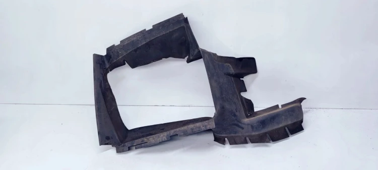 KIEROWNICA POWIETRZA LEWA AUDI Q7 3.0 4L0117335B