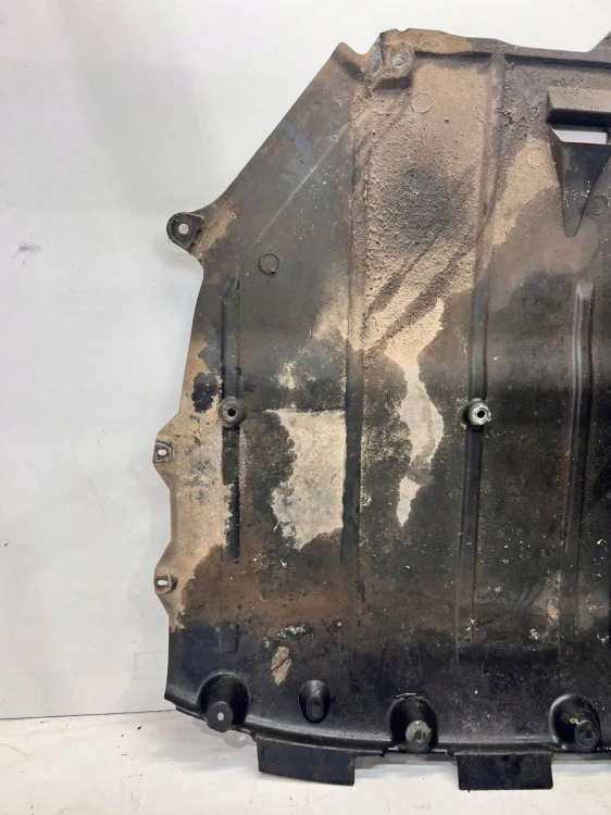 OSŁONA POD SILNIK PŁYTA AUDI TT 8J8825235