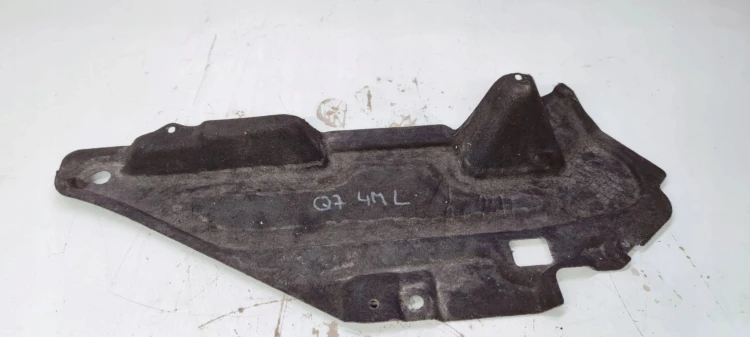 OSŁONA PODWOZIA LEWA AUDI Q7 4M 4M0825285