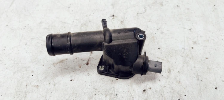 KRÓCIEC WODY AUDI VW SKODA 2.0 TDI 03L121132A