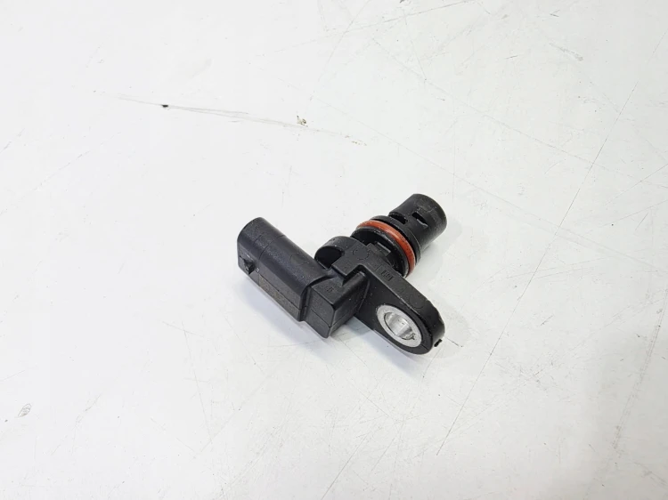 CZUJNIK POŁOŻENIA WAŁKA RZOZRZĄDU AUDI Q5 FY VW SEAT 2.0 TFSI 04C907601L