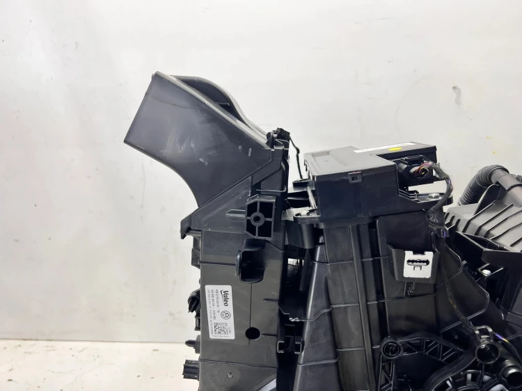 NAGRZEWNICA KOMPLETNA AUDI Q4 E-TRON 1EA820351CB 1EA963581E