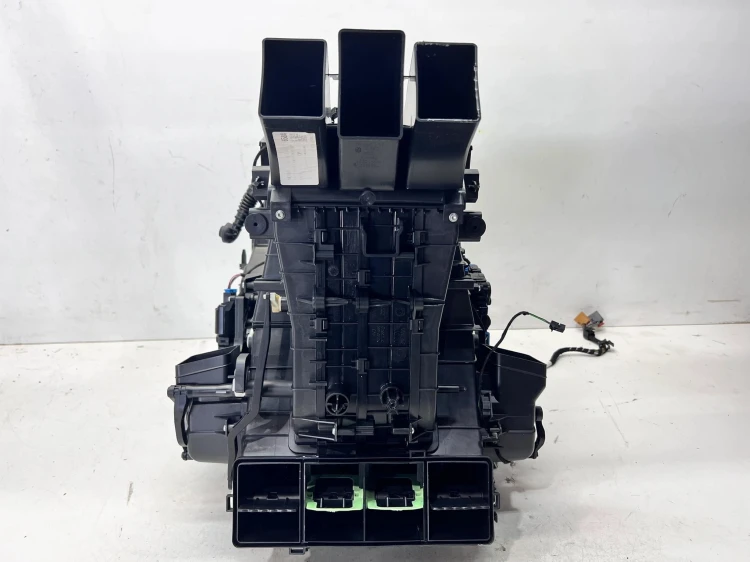 NAGRZEWNICA KOMPLETNA AUDI Q4 E-TRON 1EA820351CB 1EA963581E