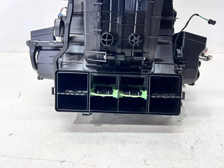 NAGRZEWNICA KOMPLETNA AUDI Q4 E-TRON 1EA820351CB 1EA963581E