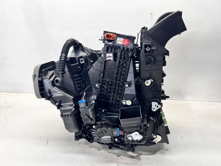 NAGRZEWNICA KOMPLETNA AUDI Q4 E-TRON 1EA820351CB 1EA963581E