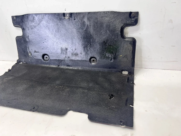 OSŁONA POD SILNIK PŁYTA AUDI Q5 FY 80B863821 40/26