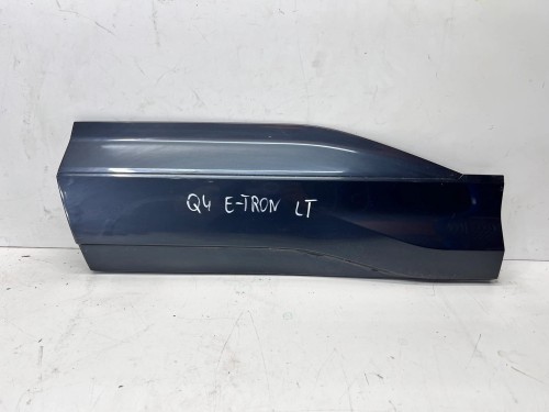 LISTWA DOLNA DRZWI LEWY TYŁ AUDI Q4 E-TRON 89A853969A