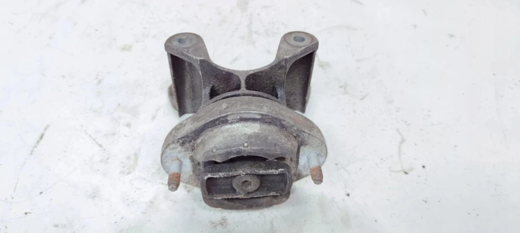 ŁAPA PODUSZKA SKRZYNI BIEGÓW AUDI A4 B6 B7 8E0399115AN