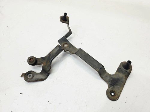 UCHWYT MOCOWANIE FILTRA POWIETRZA AUDI A3 8P 3.2 VR6 1K0129671A