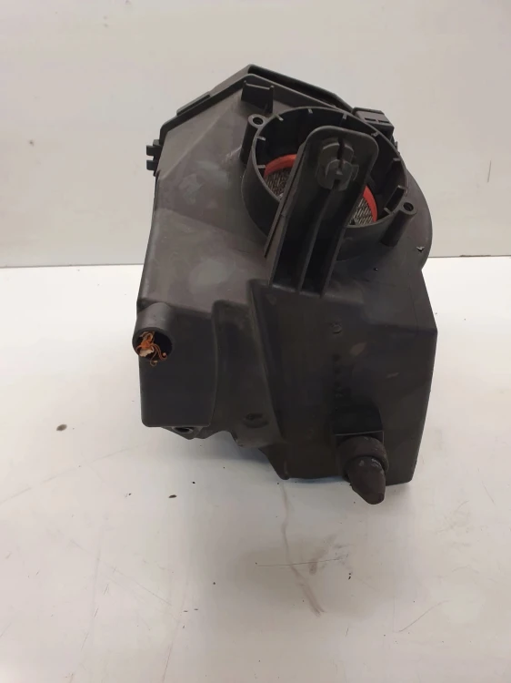 OBUDOWA FILTRA POWIETRZA AUDI A6 C6 4F0133835AH