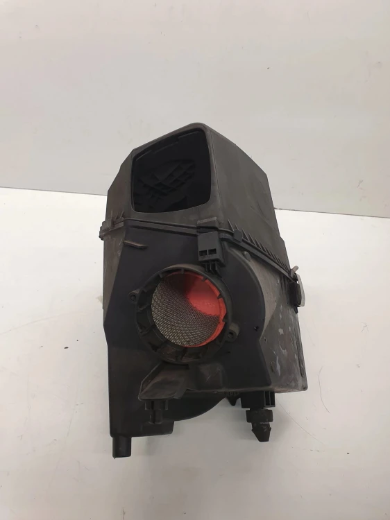 OBUDOWA FILTRA POWIETRZA AUDI A6 C6 4F0133835AH