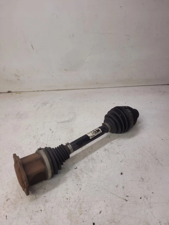 PÓŁOŚ LEWA PRAWA PRZÓD AUDI A4 B8 A5 8K0407271AJ