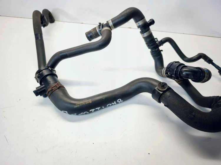 RURKA PRZEWÓD WĄŻ WODY AUDI A4 B8 A5 8T LIFT 2.0 TDI 8K0122055B
