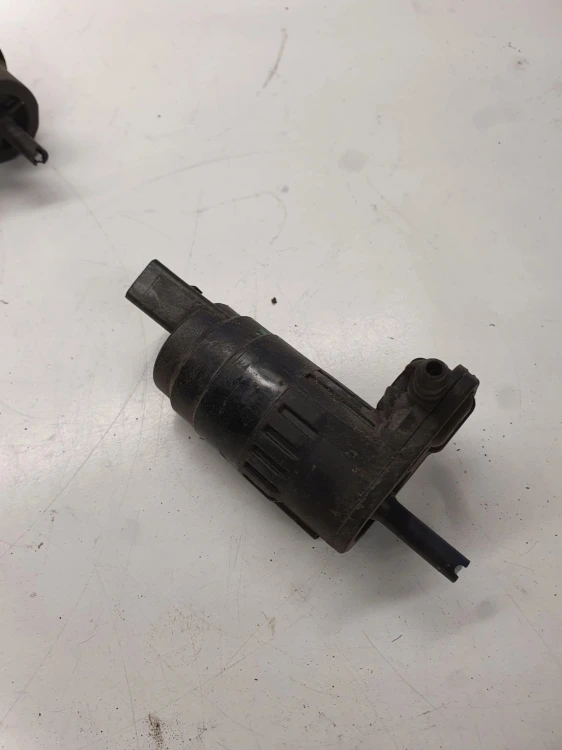 POMPKA SPRYSKIWACZY AUDI A4 B8 A5 8T Q5 1K6955651