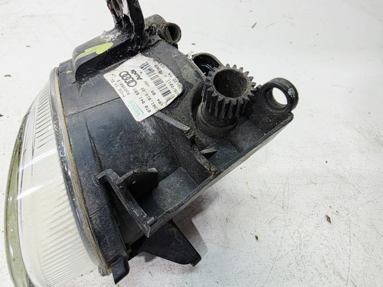 HALOGEN LEWY PRZÓD AUDI A4 B8 A5 8T 8T0941699 2/26