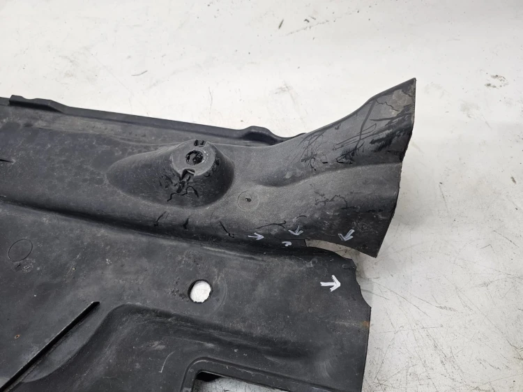 OSŁONA PŁYTA PODWOZIA PRAWA DUŻA VOLKSWAGEN TIGUAN 5N0825202A