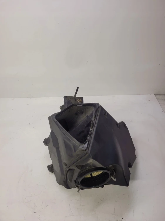 OBUDOWA FILTRA POWIETRZA AUDI A4 A5 Q5 8K0133837B