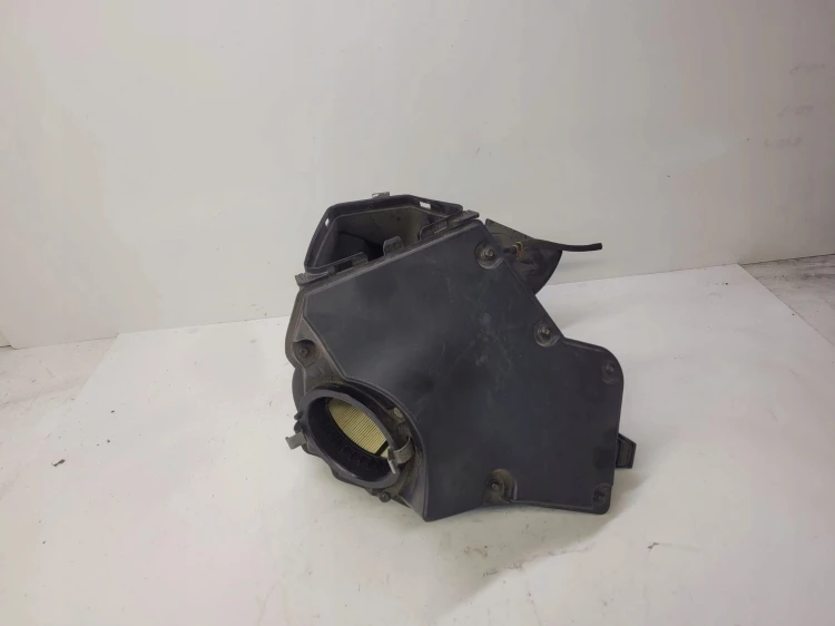 OBUDOWA FILTRA POWIETRZA AUDI A4 A5 Q5 8K0133837B