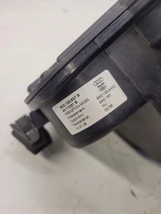 OBUDOWA FILTRA POWIETRZA AUDI A4 A5 Q5 8K0133837B