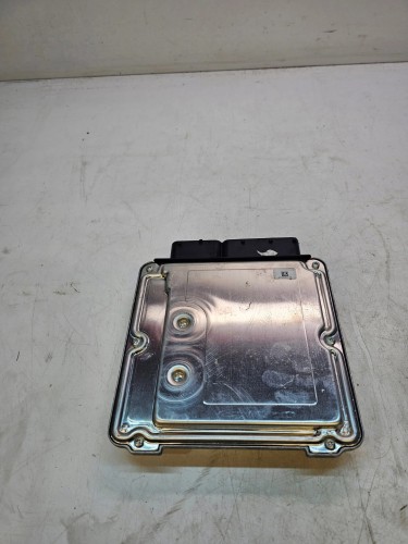 KOMPUTER STEROWNIK SILNIKA AUDI Q5 8R 2.0 TFSI 8R0907115J