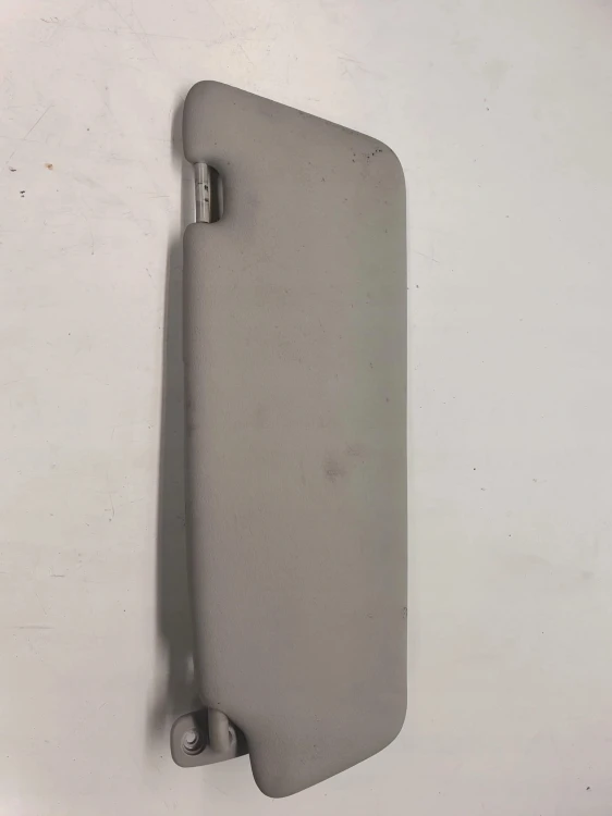 OSŁONA PRZECIWSŁONECZNA PRAWA AUDI A3 8P 8P0857552