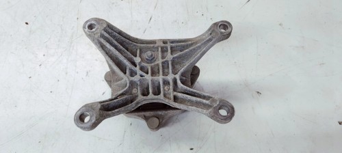 ŁAPA PODUSZKA SKRZYNI BIEGÓW AUDI A4 B9 A5 8W 8W0399118C