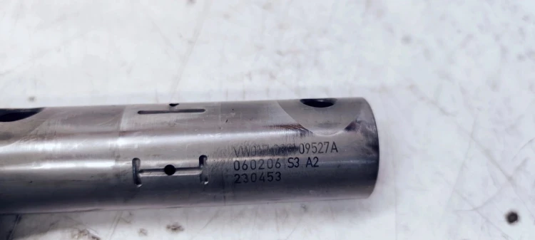 WAŁEK POPMPWTRYSKIWACZY AUDI VW 2.0 TDI 03G109527A