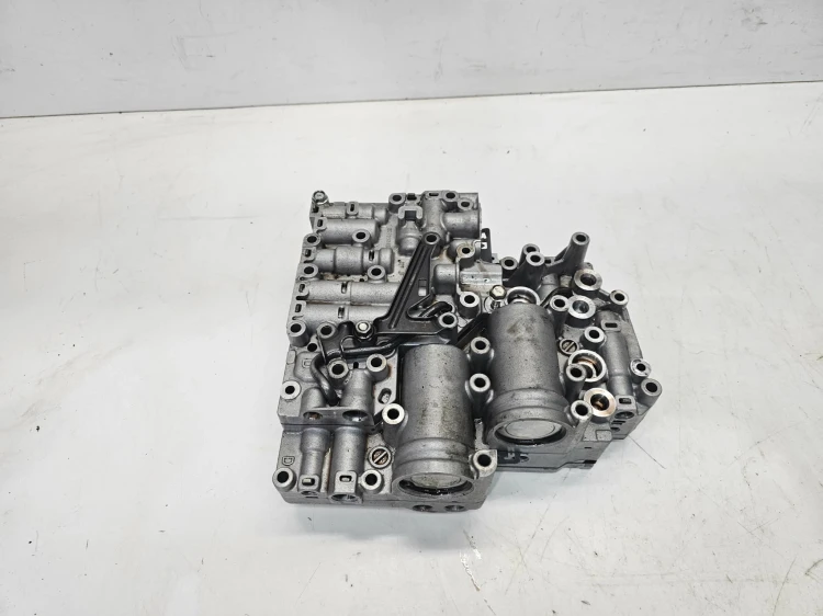 KORPUS MODUŁ STEROWNIK SKRZYNI BIEGÓW VW SHARAN II DQ200 B070328N