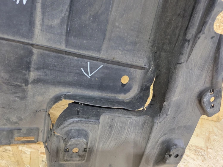 OSŁONA PŁYTA PODWOZIA LEWA DUŻA AUDI Q5 8R LIFT 8R0825207B ORYGINAŁ *17*